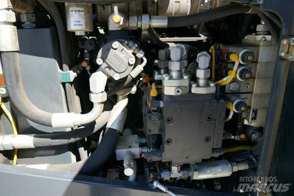 Bomag BF 200 C-2 Mazās asfaltēšanas mašīnas