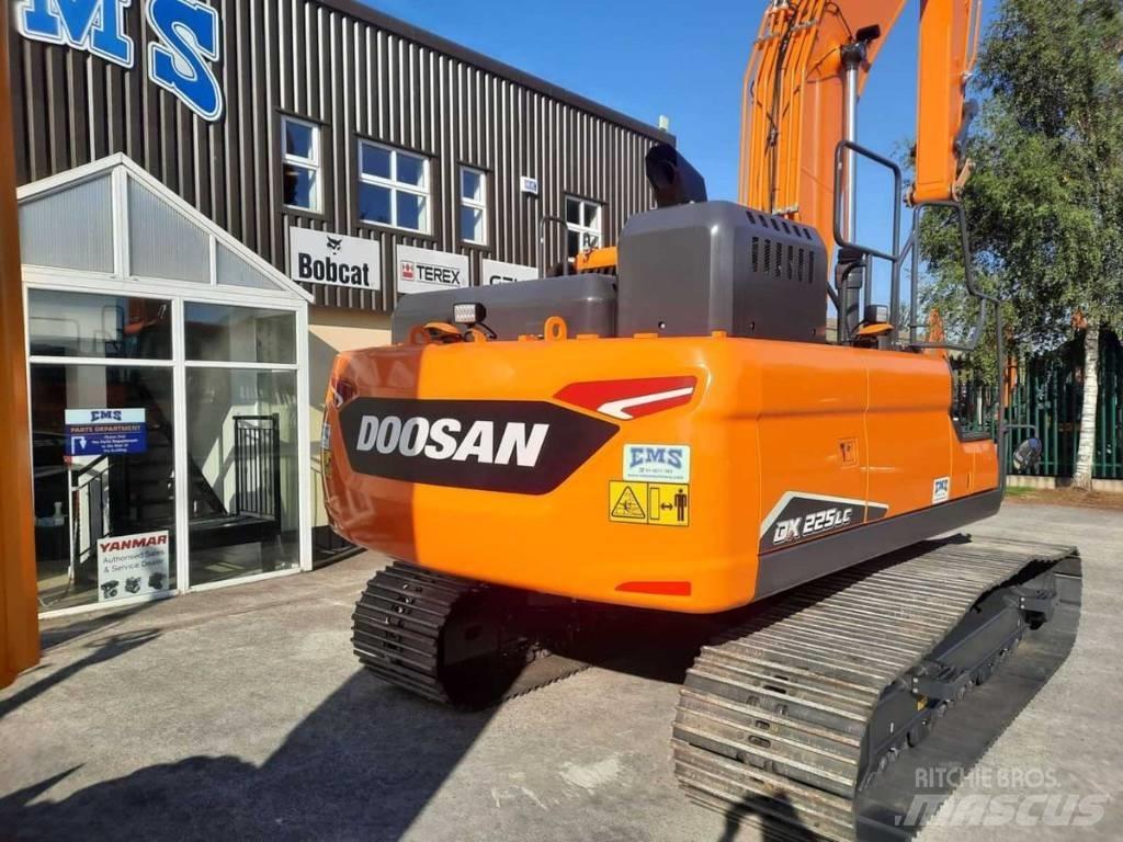Doosan Dx225LC-7 Kāpurķēžu ekskavatori