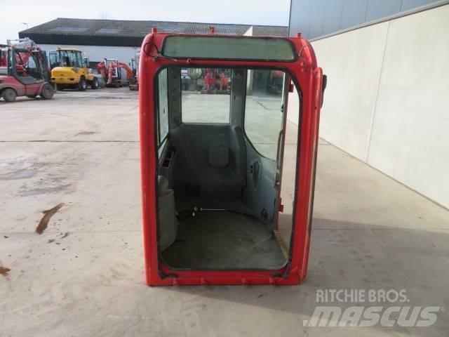 Volvo ECR 88 Kabīnes un interjers