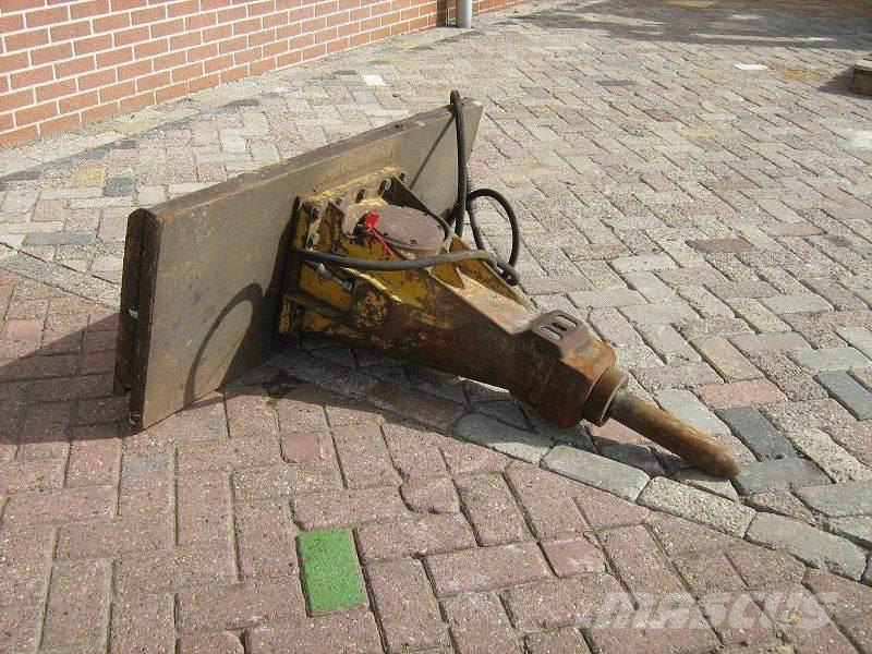 Atlas Copco SBC410 Mobilie drupinātāji