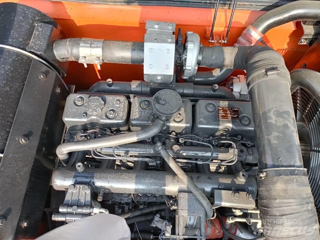 Doosan DX300-9 Kāpurķēžu ekskavatori