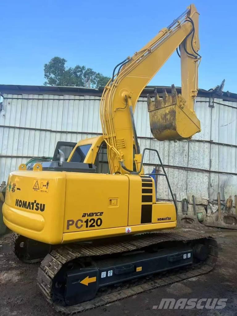 Komatsu PC 120 Kāpurķēžu ekskavatori