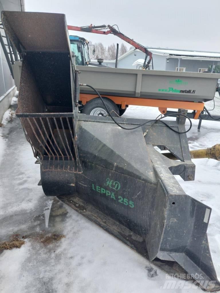 Leppä HD 255 Sniega metēji