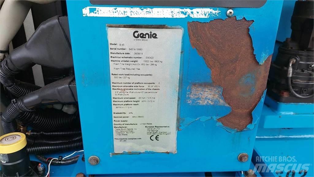 Genie S45 Teleskopiskie pacēlāji
