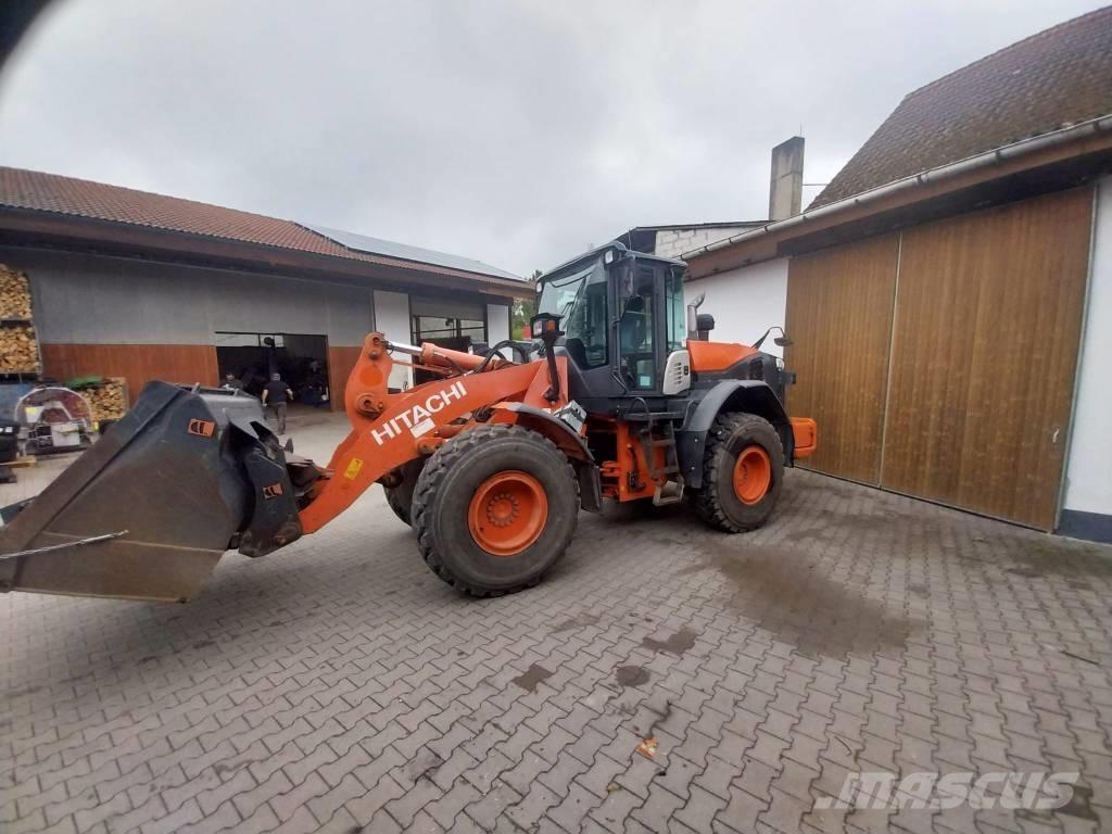 Hitachi ZW 180-5B Iekrāvēji uz riteņiem