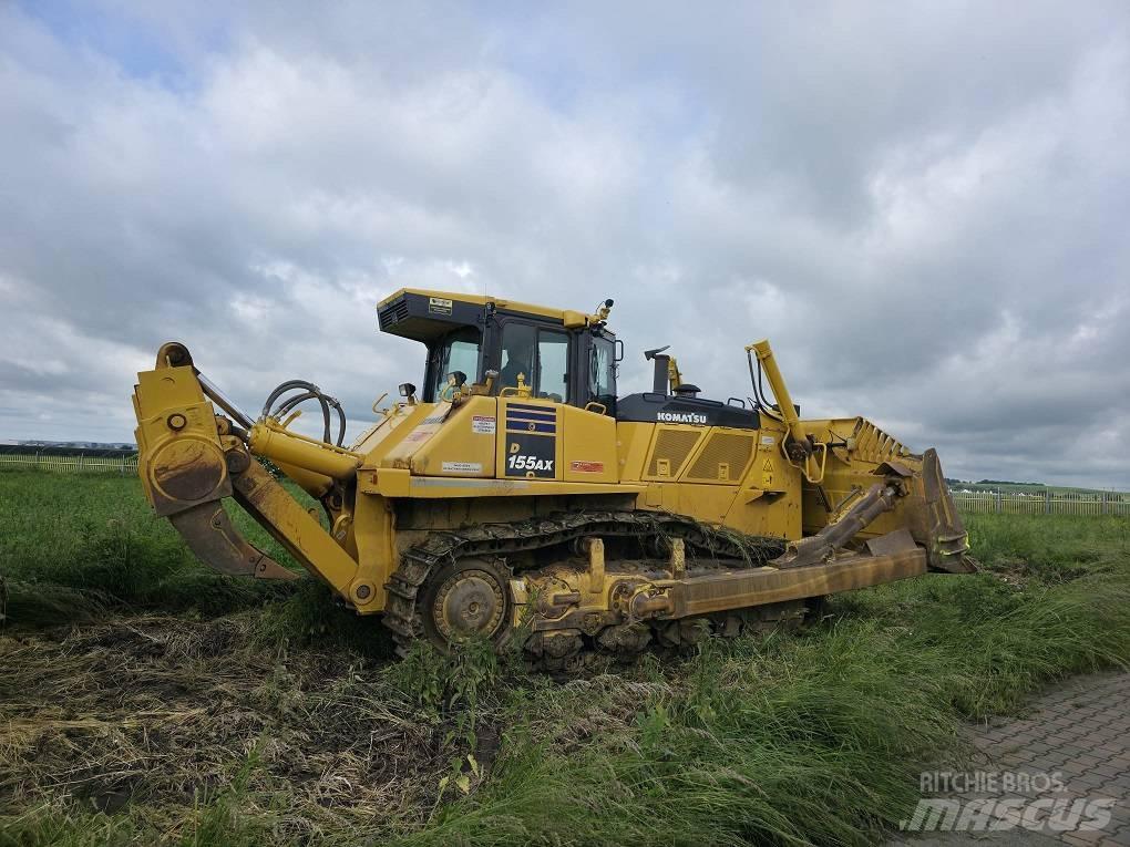 Komatsu D155AX-8 Kāpurķēžu buldozeri