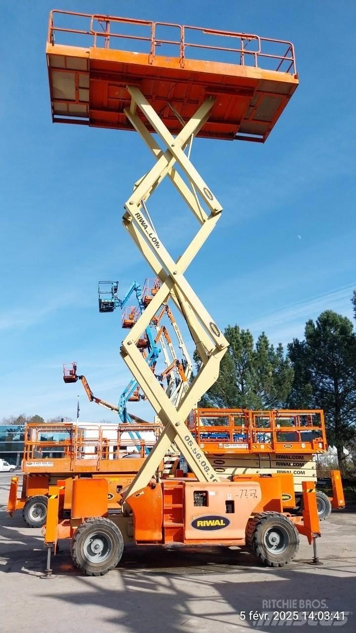 JLG 3394RT Šķerveida pacēlāji