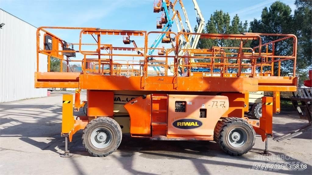JLG 3394RT Šķerveida pacēlāji