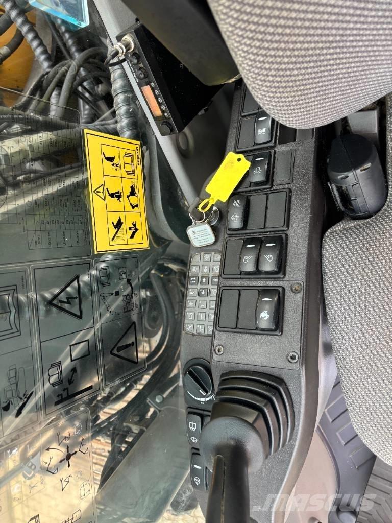 Volvo EC 140 DL Kāpurķēžu ekskavatori