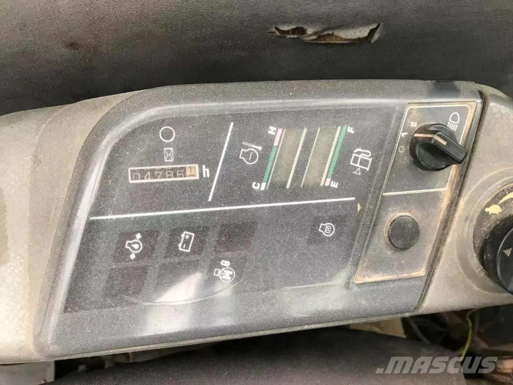 Komatsu PC 128 US Vidēja lieluma ekskavatori 7 t - 12 t