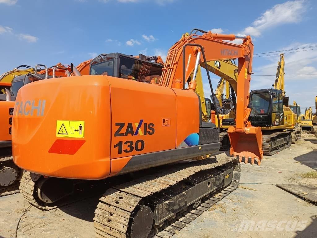 Hitachi Zx130 Kāpurķēžu ekskavatori