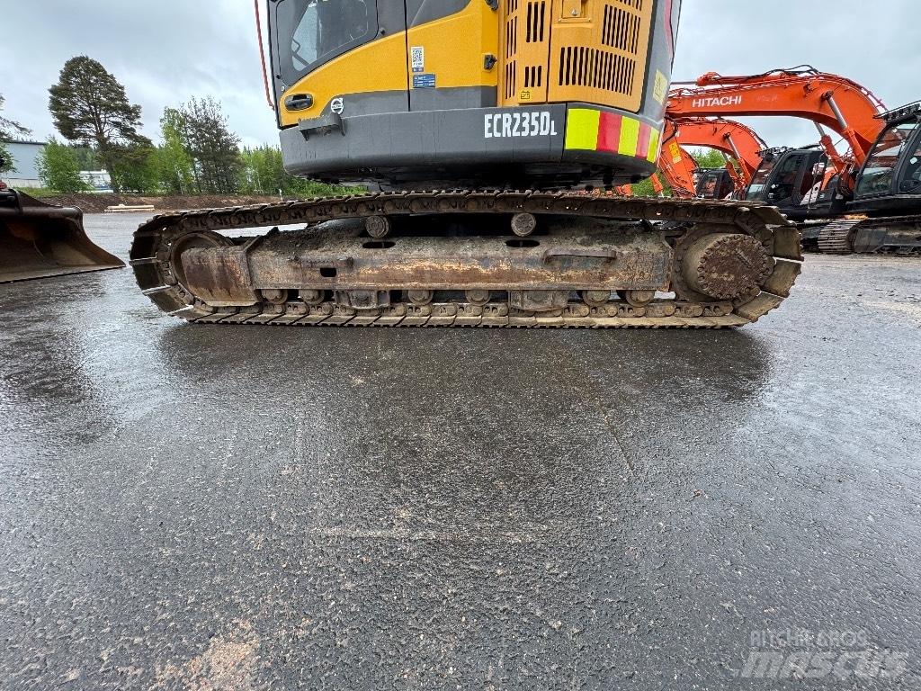 Volvo ECR 235 DL Kāpurķēžu ekskavatori