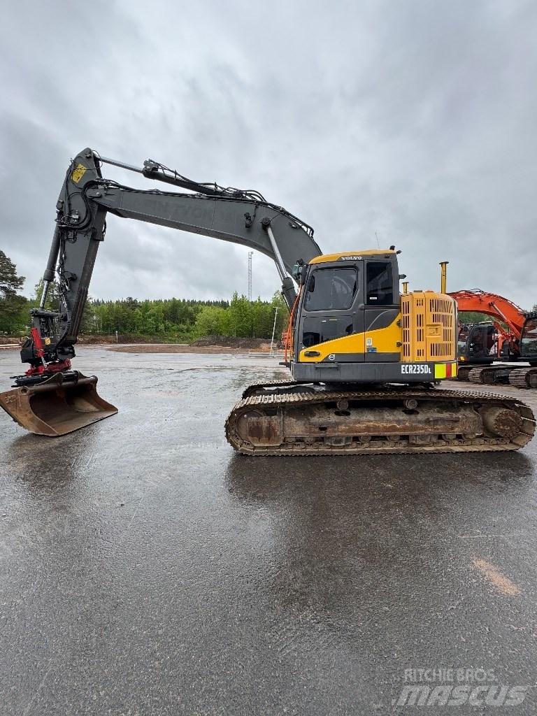Volvo ECR 235 DL Kāpurķēžu ekskavatori