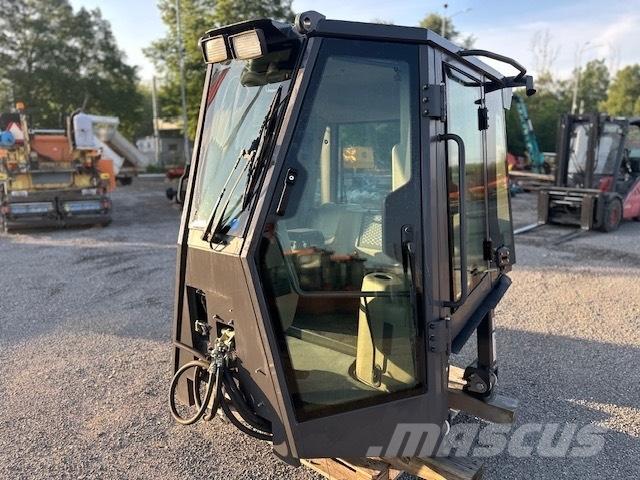 CASE D 1650 NEW CAB Kāpurķēžu buldozeri