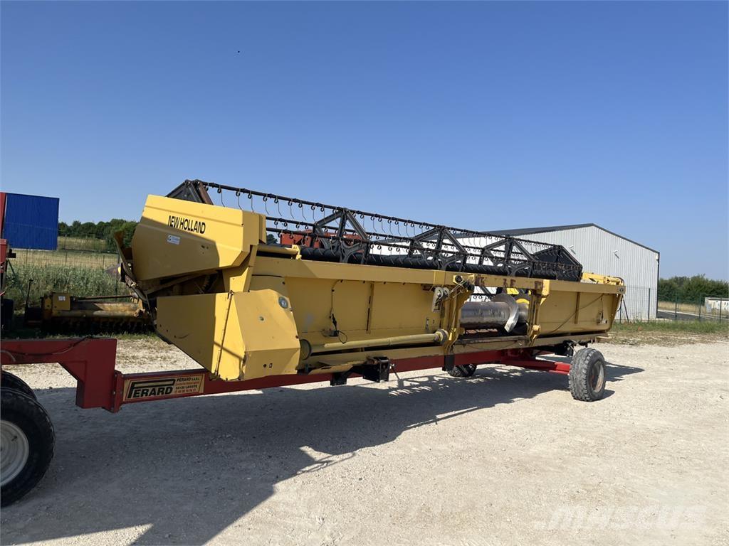 New Holland TX68 Ražas novākšanas kombaini