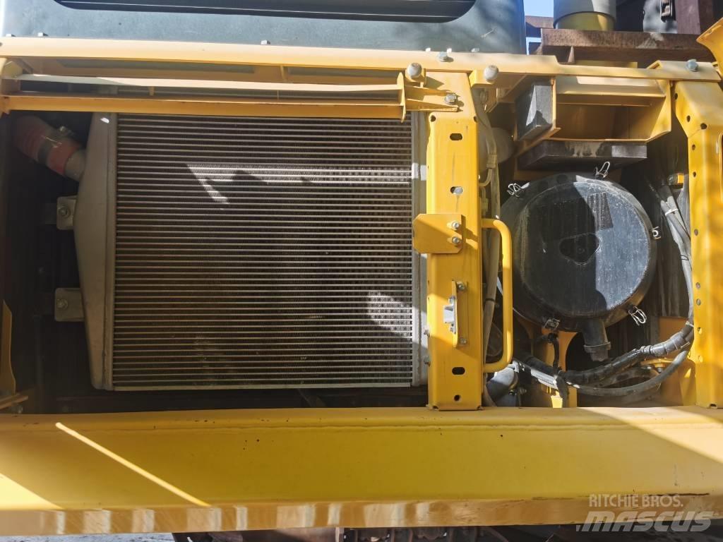 Komatsu PC 460-8 Kāpurķēžu ekskavatori