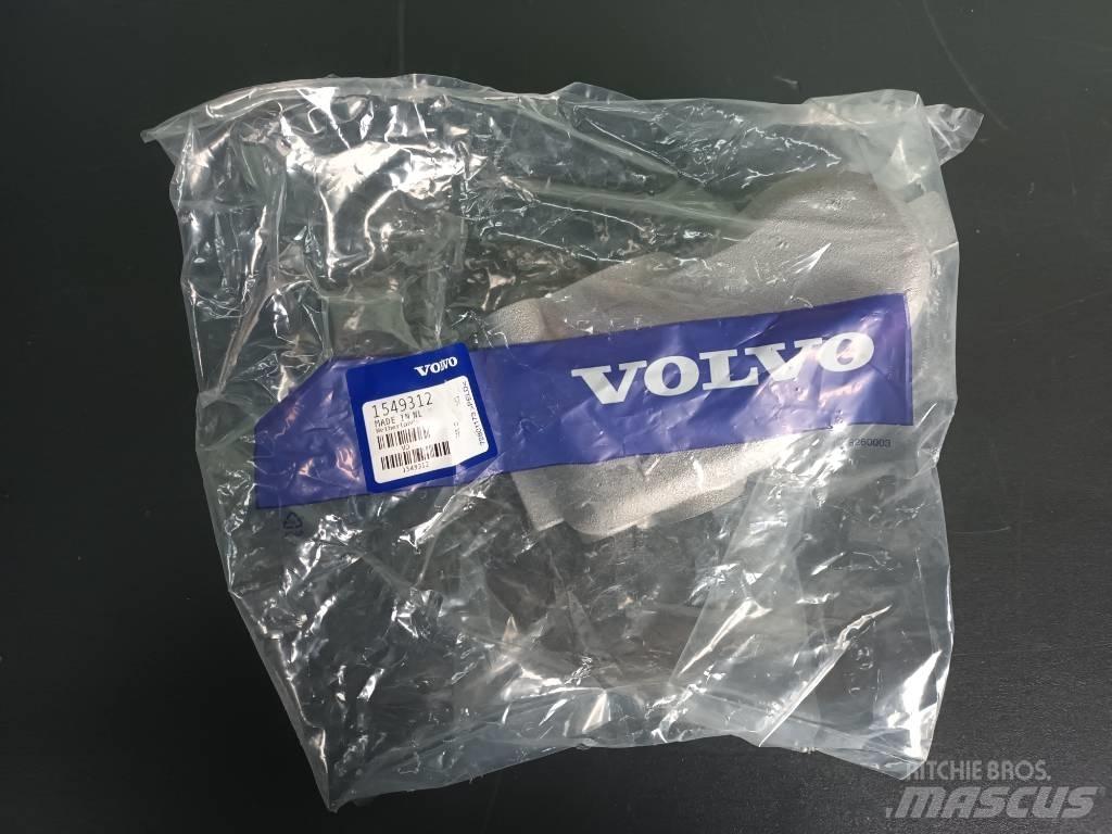 Volvo PIPE 1549312 Dzinēji