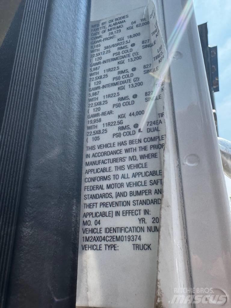 Mack Granite GU 713 Pašizgāzējs