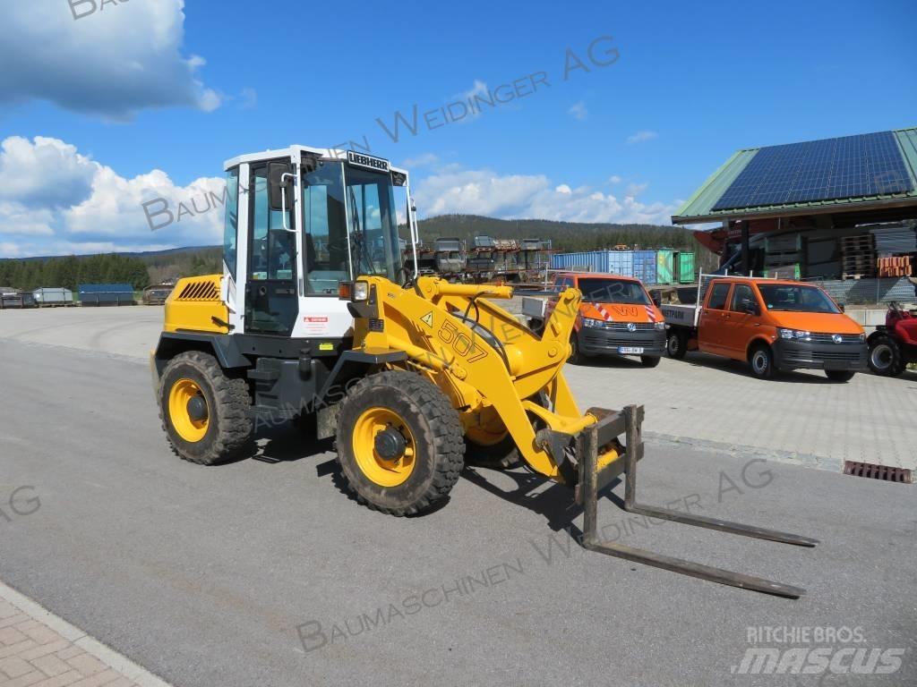 Liebherr L 507 Iekrāvēji uz riteņiem