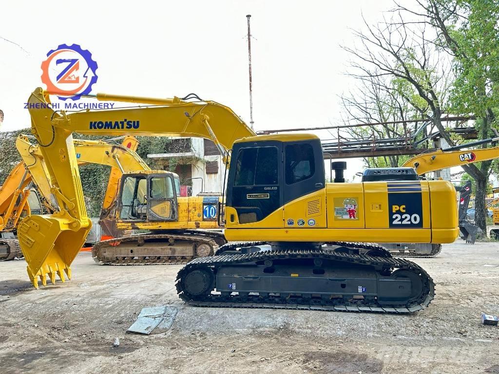 Komatsu PC 220-7 Kāpurķēžu ekskavatori