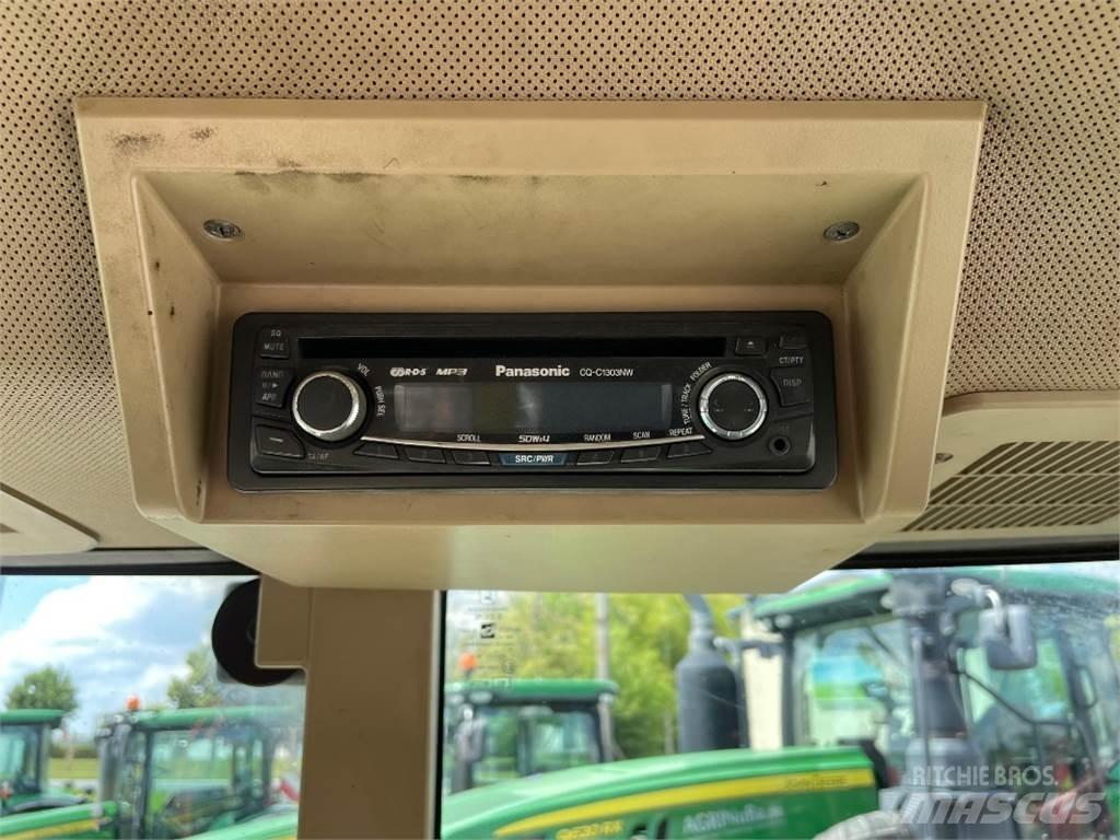 John Deere 7810 Traktori