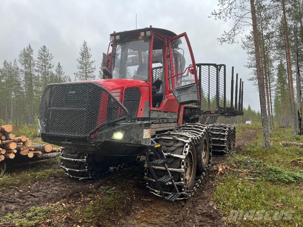 Komatsu 875 Forvarderi