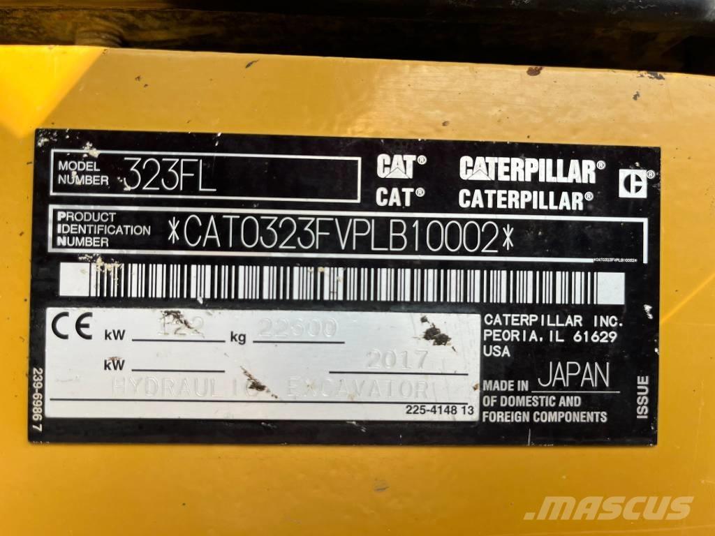 CAT 323 F L Kāpurķēžu ekskavatori
