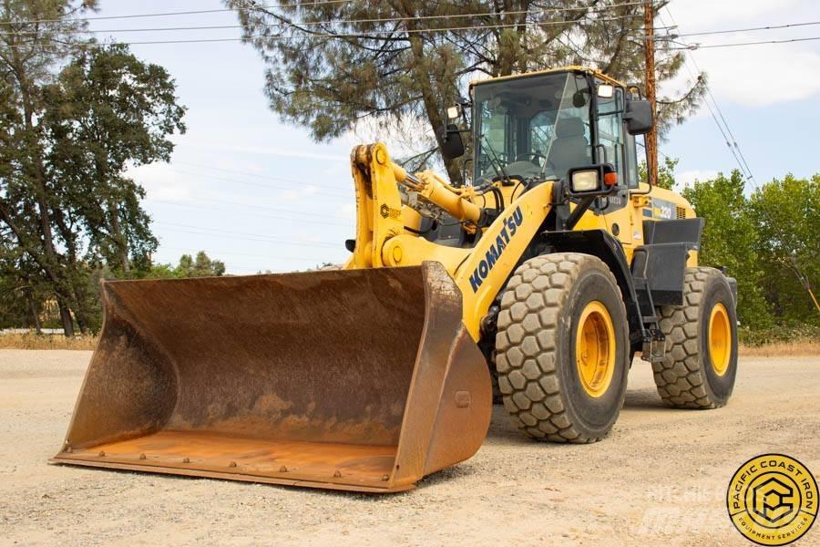 Komatsu WA 320-7 Iekrāvēji uz riteņiem