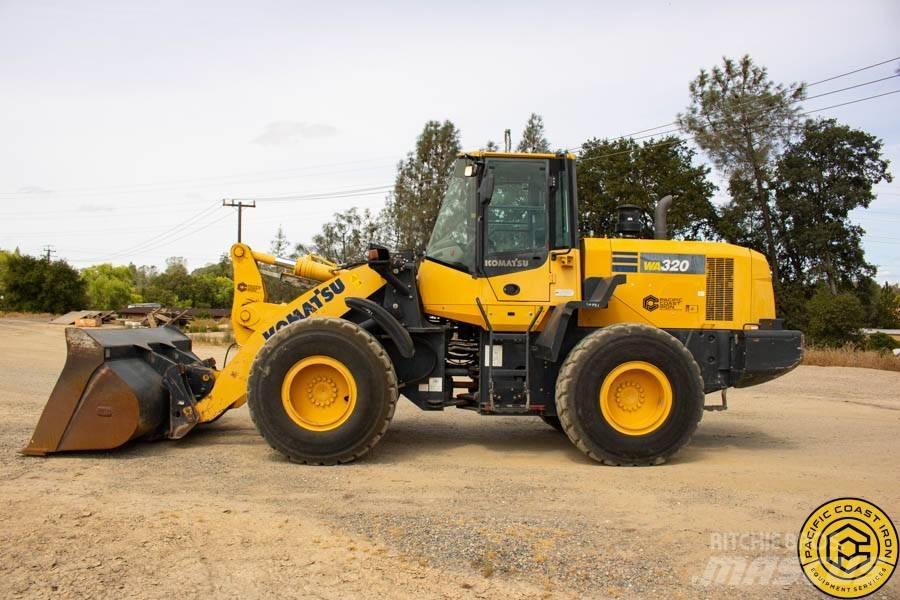 Komatsu WA 320-7 Iekrāvēji uz riteņiem