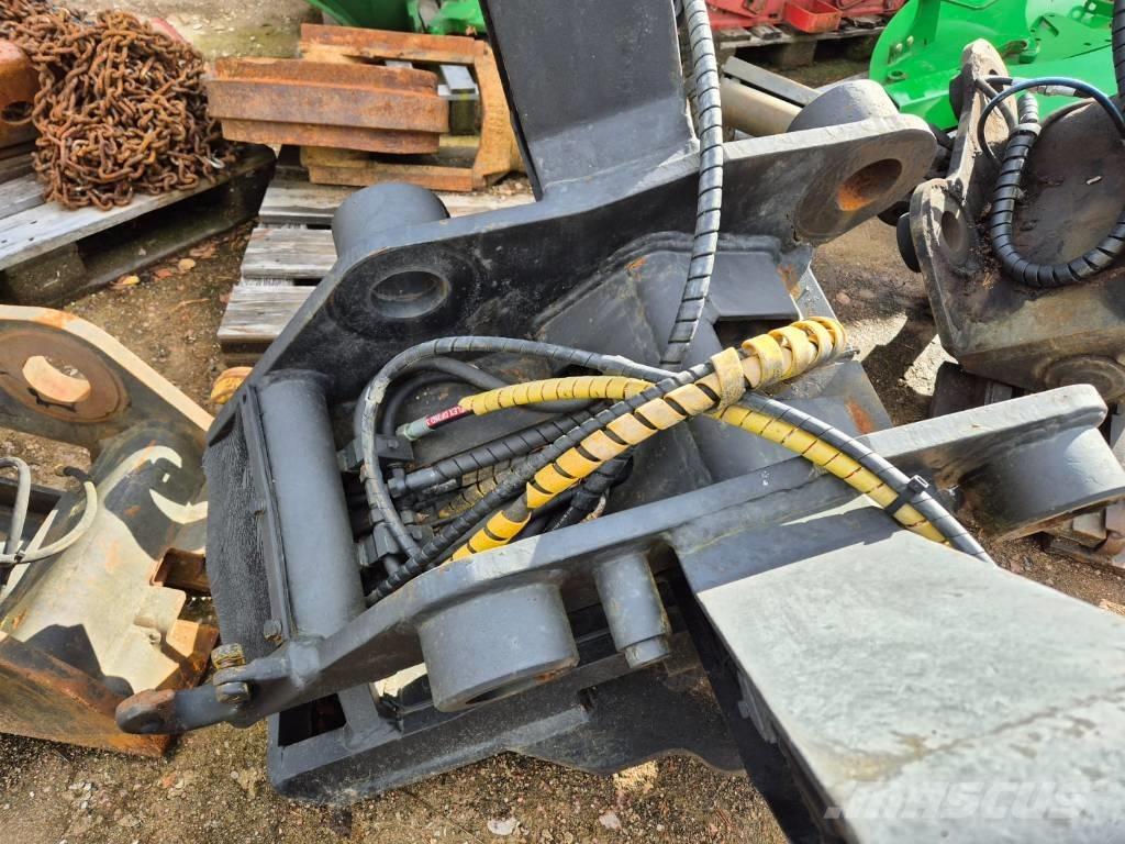 Komatsu PC 210-6K Kāpurķēžu ekskavatori