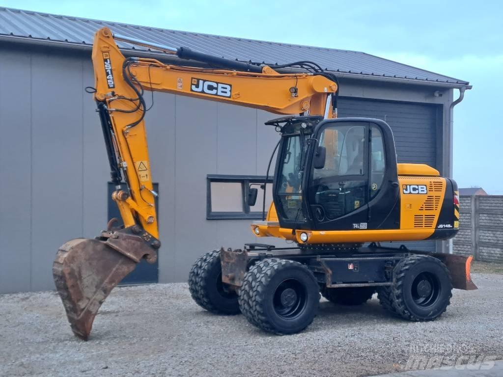 JCB JS145 W Ekskavatori uz riteņiem