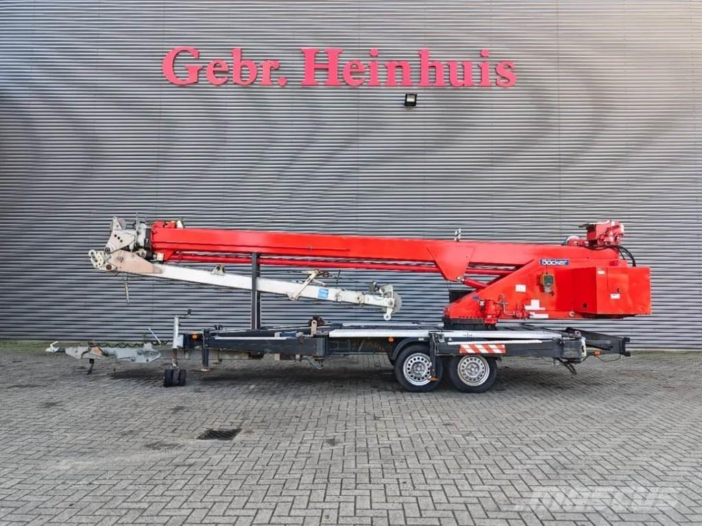Böcker AHK 30/1400 Visurgājēji celtņi