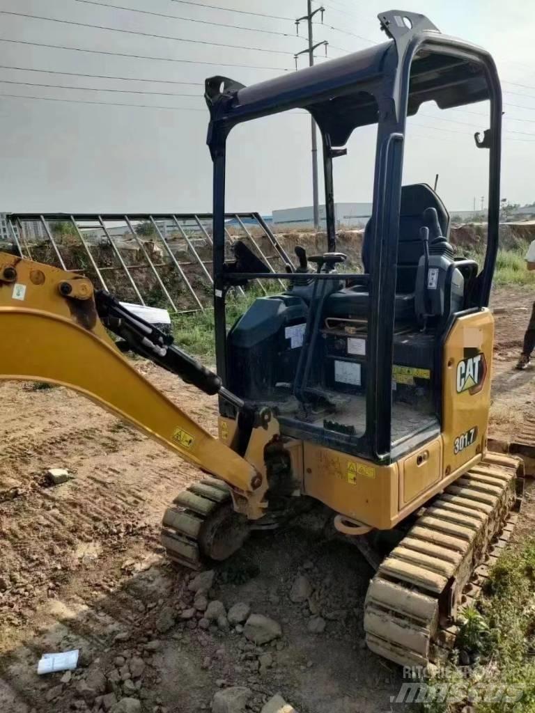 CAT 301.7 Mini ekskavatori < 7 t
