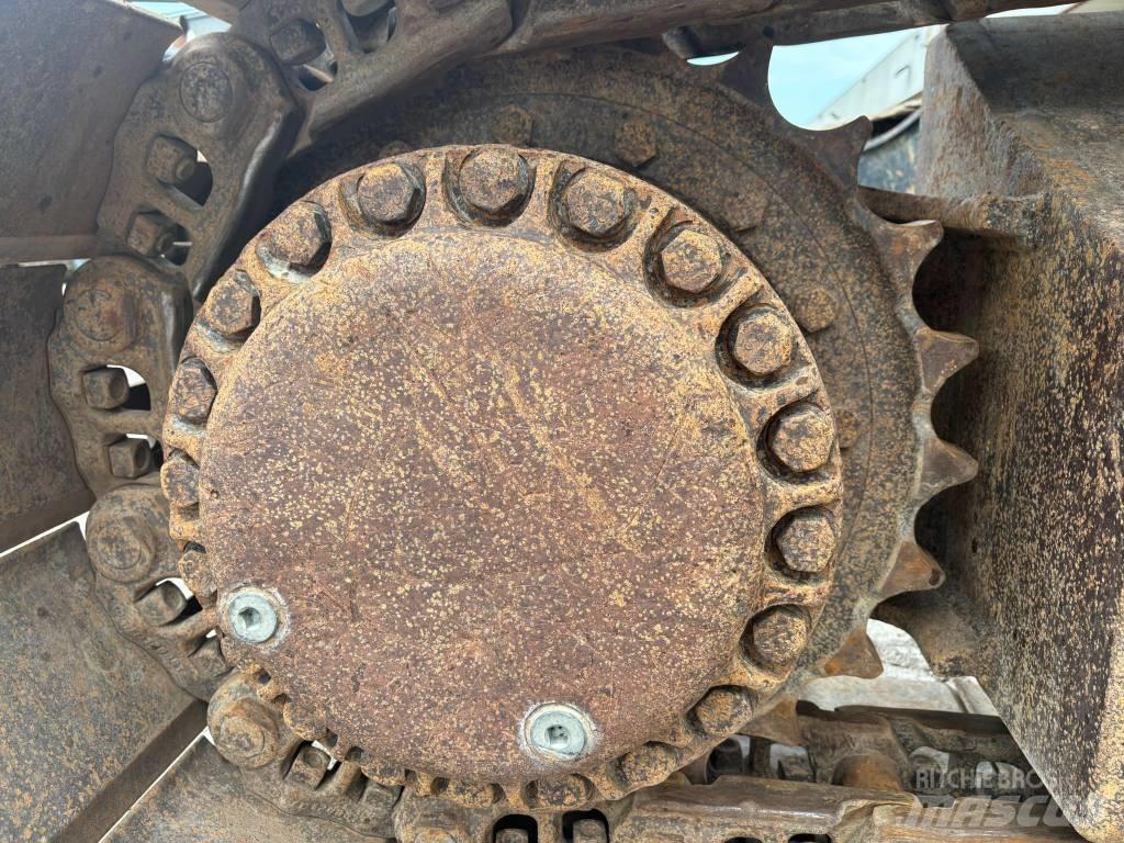 CAT 330 CL Kāpurķēžu ekskavatori