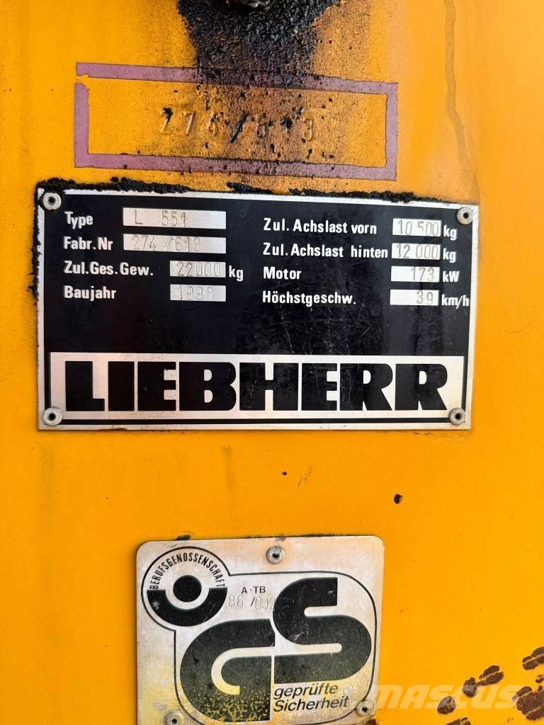 Liebherr L 551 Iekrāvēji uz riteņiem