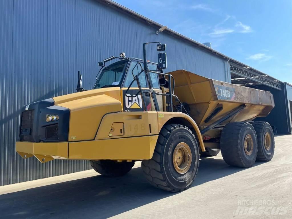 CAT 740B Artikulētie pašizgāzēji