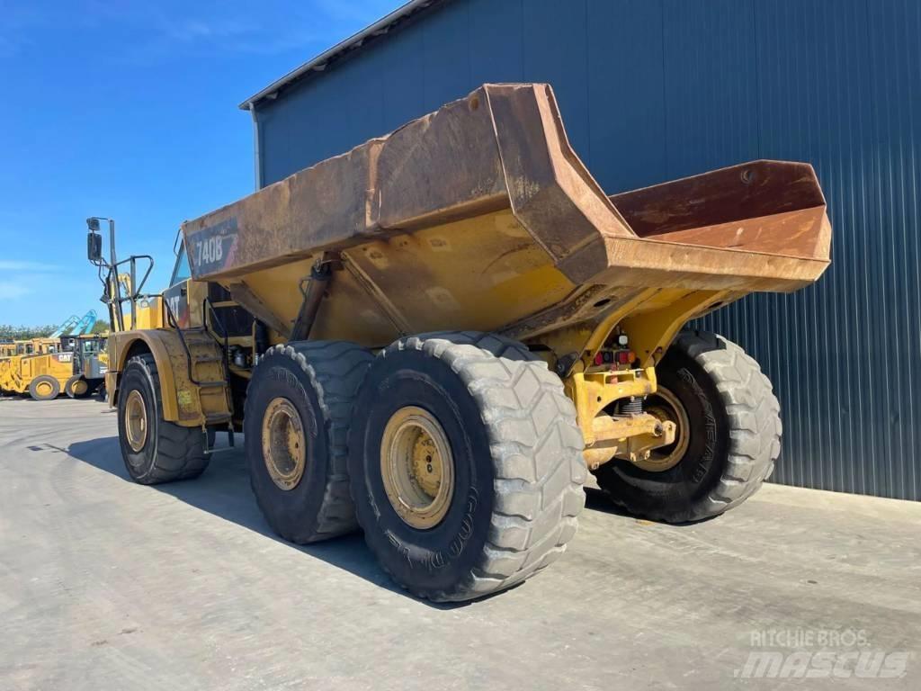 CAT 740B Artikulētie pašizgāzēji