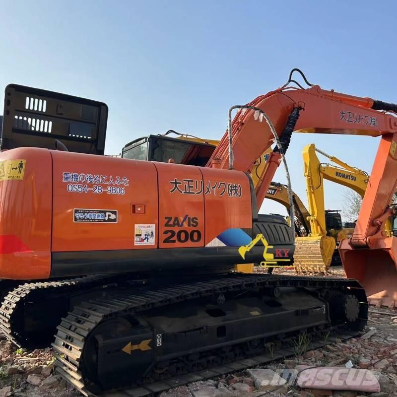 Hitachi ZX 200-3 Kāpurķēžu ekskavatori