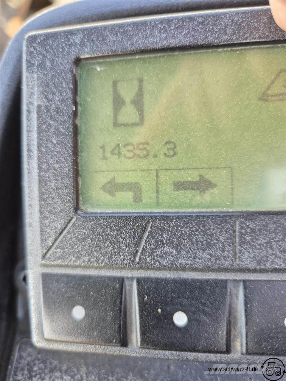 John Deere 7500A Golfa karti