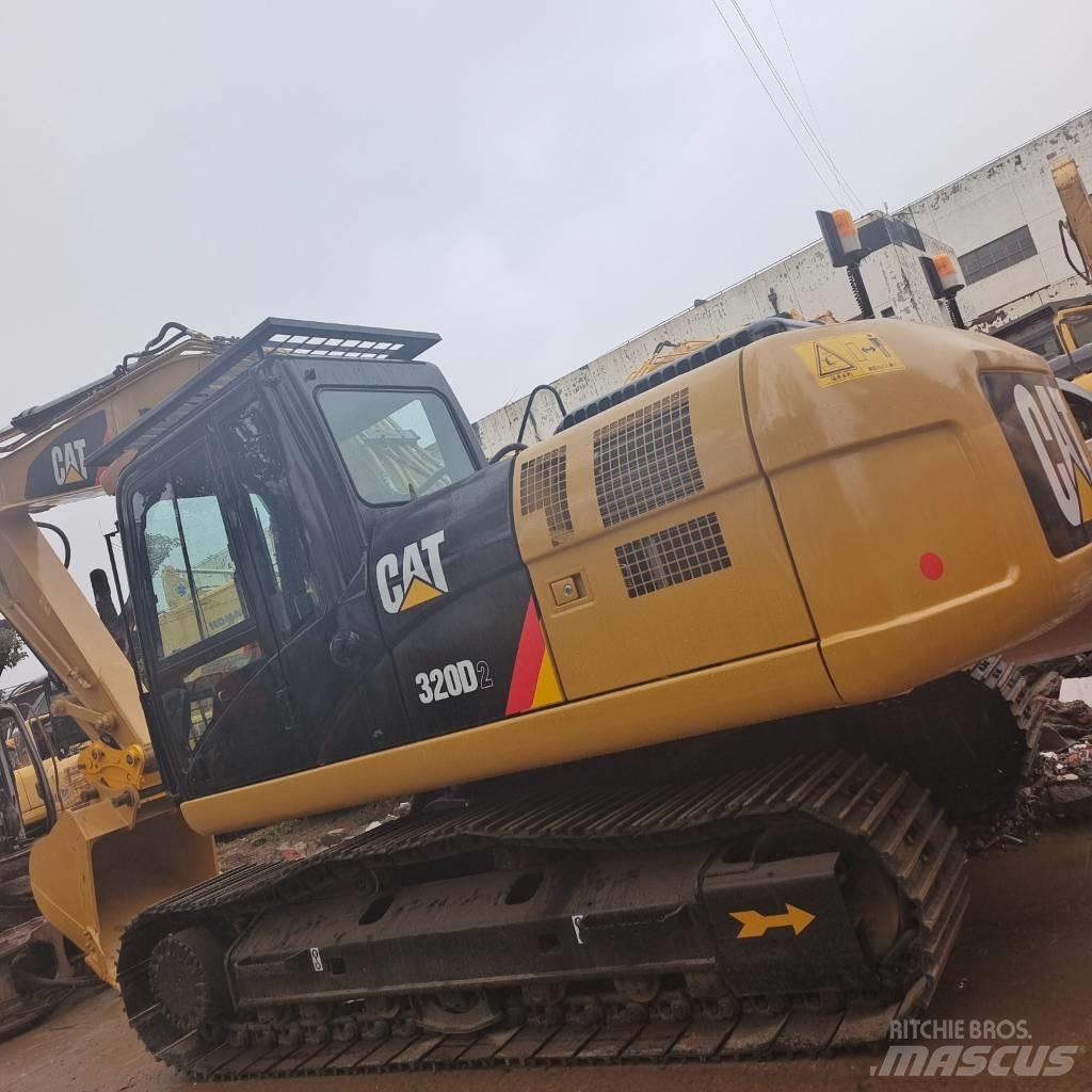 CAT 320 D Kāpurķēžu ekskavatori