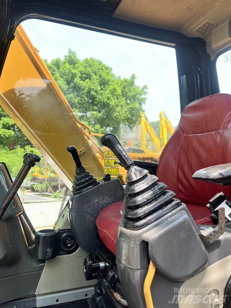 CAT 307 D Kāpurķēžu ekskavatori