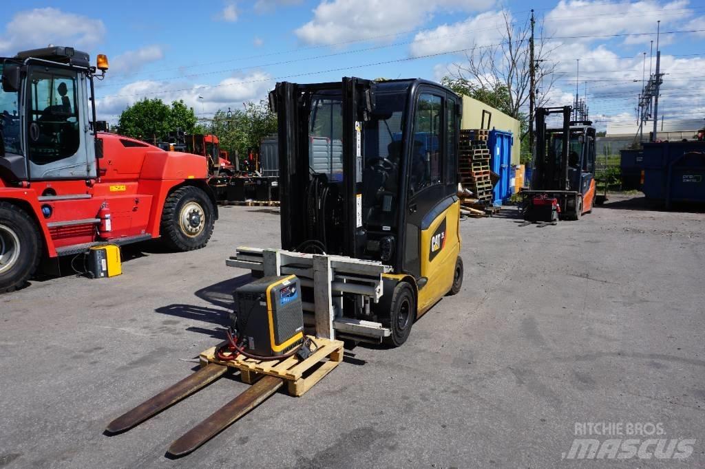 CAT EP25N Elektriskie iekrāvēji