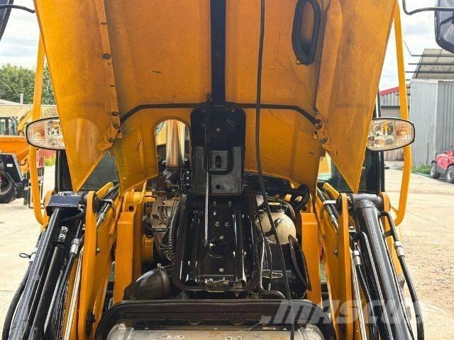 JCB 3 CX Ekskavatori-iekrāvēji