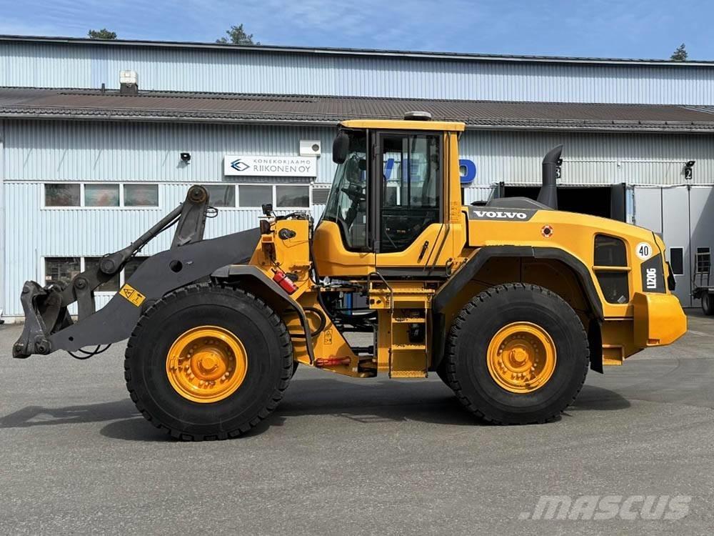 Volvo L 120 G Iekrāvēji uz riteņiem