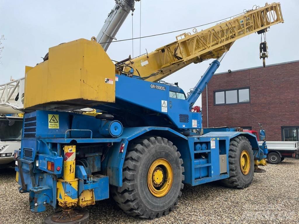Tadano GR 700 EX Visurgājēji celtņi
