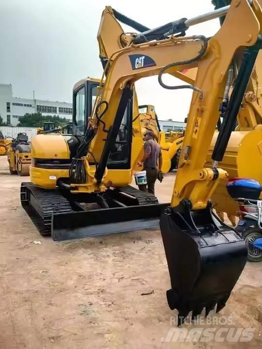 CAT CAT304CR Kāpurķēžu ekskavatori