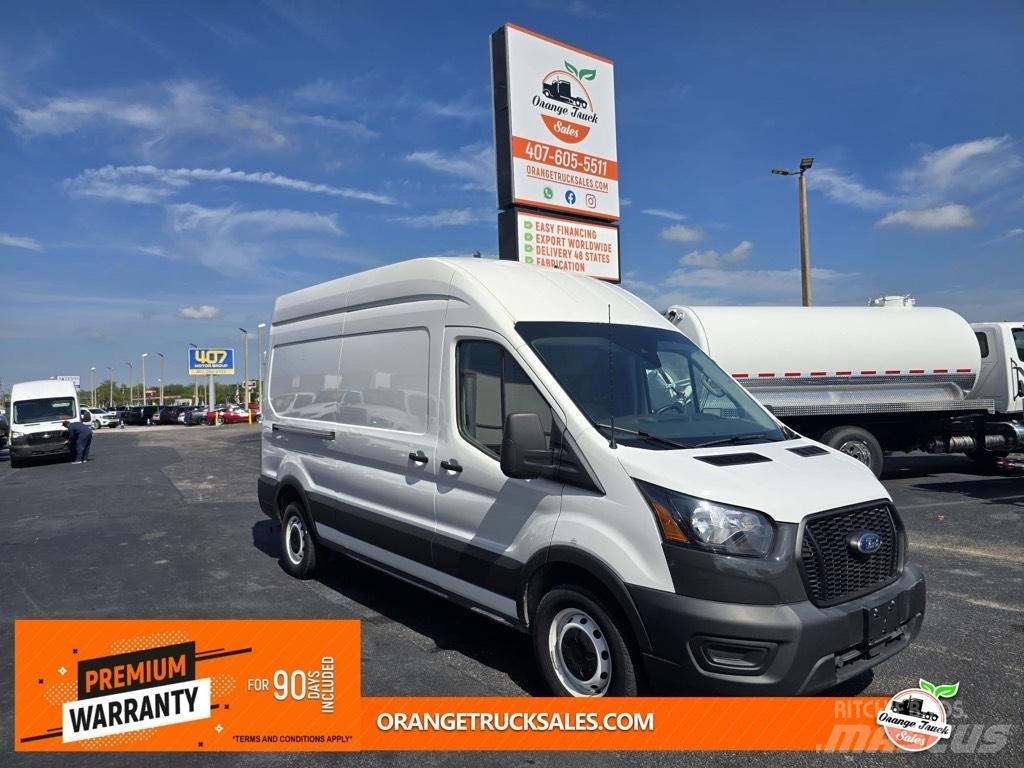 Ford Transit 250 Preču pārvadāšanas furgoni