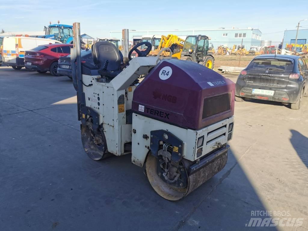 Terex TV 800 Divvalču grunts veltņi