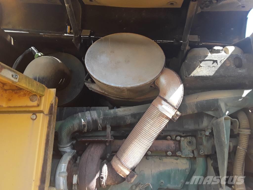 Volvo L 180 E Iekrāvēji uz riteņiem