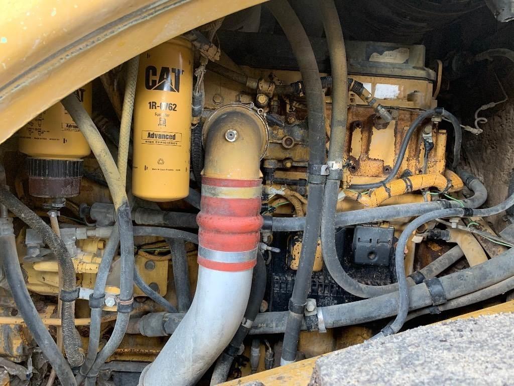CAT 966H Iekrāvēji uz riteņiem